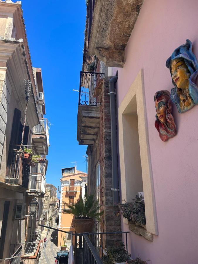 B&B Casa Camilory San Lucido Exterior foto